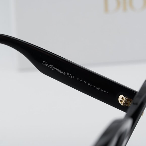 Dior DIORSIGNATURE R1U 10A0 Round Sunglasses - Black\\Smoke main image 4